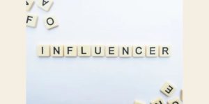 Photo influenceurs et influenceuses